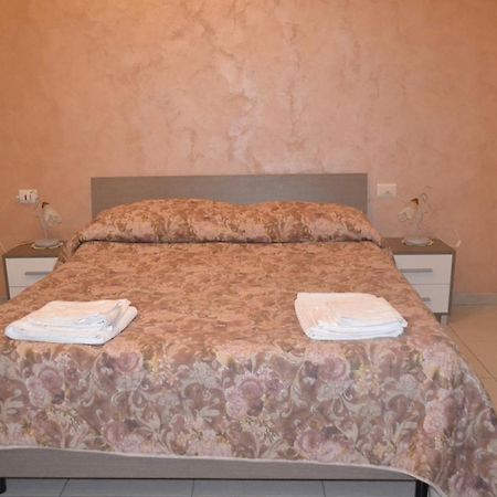 B&B A Casa Di Aleパレルモ エクステリア 写真